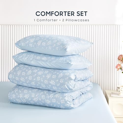 Image of Wake In Cloud - Floral Comforter Set, Coquette Cottagecore Aesthetic Flower Shabby Chic Pattern for Women Teen Girls, Soft Lightweight Bedding, 3 Pieces, Light Blue, Queen Size