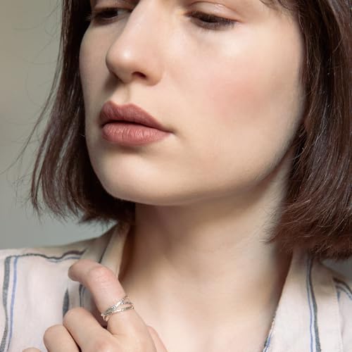 Silverly Sterling Silver Russian Wedding Ring - Textured Triple Band Design - Interlocking Rings With a Reticulated Finish - Unique Modern Jewelry for Women - Gift for Girfriend or Wife3