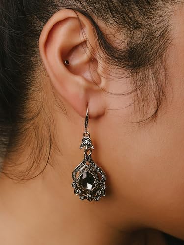 MINACHI Christmas Halloween Red Heart Shaped Pattern Alloy Earrings, Gothic Antique Style Jewelry for Women4