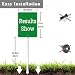 Geroclonup Schild 'Active Driveway 24 Hours Please Do Not Block' mit Metallpfahl, 20 x 30 cm, stabiles, rostfreies, lichtbeständiges Aluminium, Parkverbotsschild für Zuhause, Rasen, Außenbereich