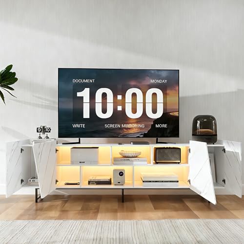 Julyue Mobile TV 220 cm, bianco, moderno mobile TV con illuminazione a LED e porte oblique, pannello basso per TV, effetto marmo, con 2 ante e scomparto per display aperto, stabile supporto