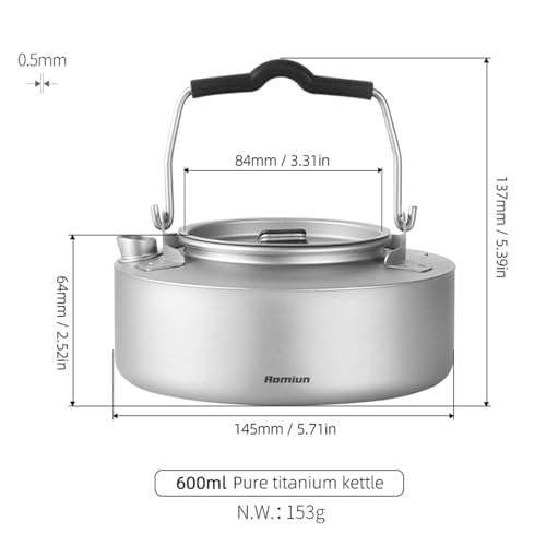 Bouilloire camping titane légère pour purifier votre eau en randonnée