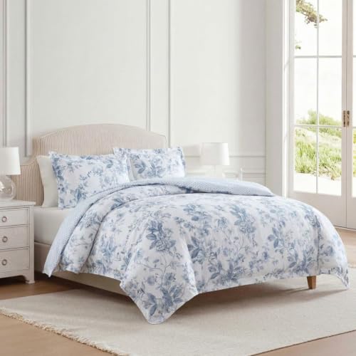 Image of Martha Stewart - King Comforter Set, 100% Silky Smooth Cotton Sateen Floral Bedding for Year Round Comfort, 3 Piece Bed Set with Matching Pillowcases (Songbird Blue)