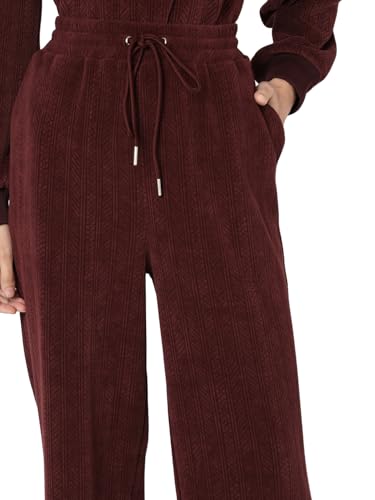 Image of VERO Moda Women's High Rise Straight Pants