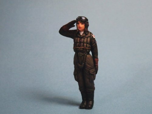 ミリタリーフィギュア　パイロット Amazon | オーロラモデル 1/35ミリタリー WWII 大日本帝国海軍