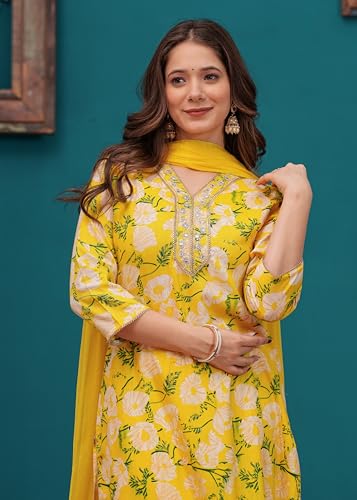 Image of MANHAREE | Women's Rayon Printed Straight Kurta with Pant & Dupatta Set