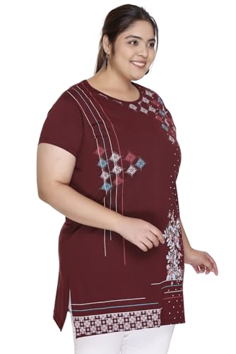 Image of Women Printed Cotton Tshirt with Side Slits & Pocket