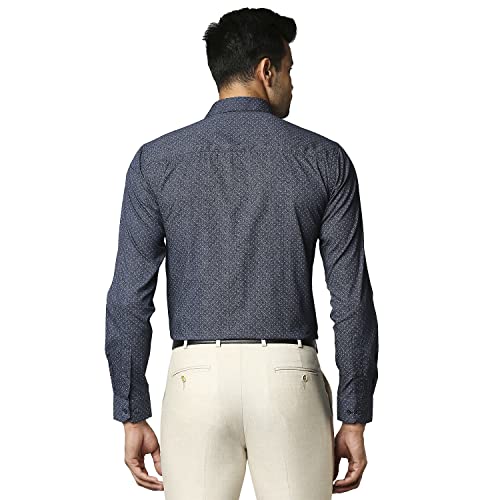 Image of Park Avenue Men's Pure Cotton Checks Pattern Regular Fit Semi Cutaway Collar Half Sleeve Formal Shirt