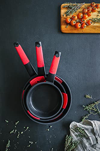 BRA-Premiere-Set-de-3-sartenes-aluminio-fundido-antiadherente-aptas-para-todo-tipo-de-cocinas-incluido-induccion-18-22-y-26-cm-Color-Negro-Con-Silicona-Roja-Amazon-Exclusive