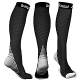 Calidad EXCLUSIVA: las medias de compresión son ideales para mujeres y hombres, el tejido de lycra de alta calidad para mayor comodidad y relajación. Debido a que son asequibles, las medias de compresión son ideales para personas que tienen que estar de pie durante largos períodos de tiempo. Nuestro producto también es un complemento perfecto para los deportes en casa.