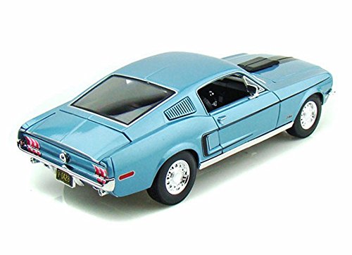 Maisto 1:18 Metallic Blue Ford Mustang GT Cobra Jet miniatura 3