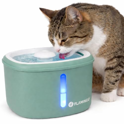 fontanella per gatti - Flamingo Finto verde - 2,5L - plastica - pompa super silenziosa con arresto automatico - filtro carbone attivo e resina - indicatore luminoso - cavo USB 150 cm