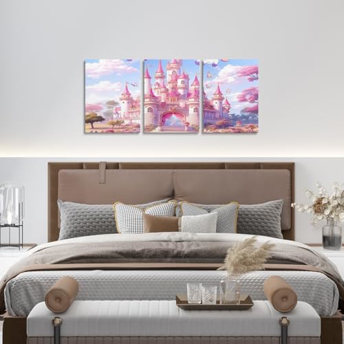 Chambre d'enfant décorée avec ce triptyque de toiles murales roses