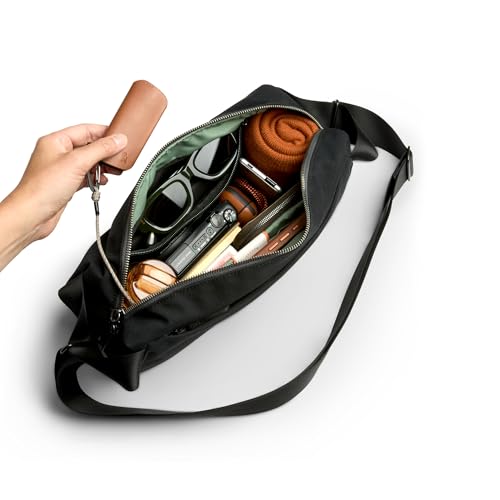 Bellroy Classic Sling (everyday 7 liter minimalist crossbody bag with internal organization, adjustable crossbody strap, and auto-compression system) - Black3