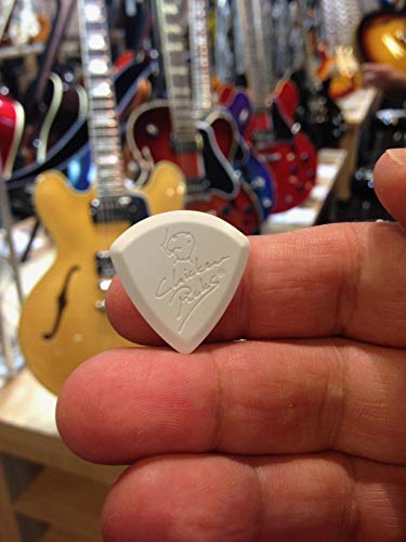 ChickenPicks Lot de 9 médiators pour guitare - Les Beatles, Paul McCartney, John Lennon, RIngo Starr, George Harrison ChickenPicks Lot de 9 médiators pour guitare – Image 6
