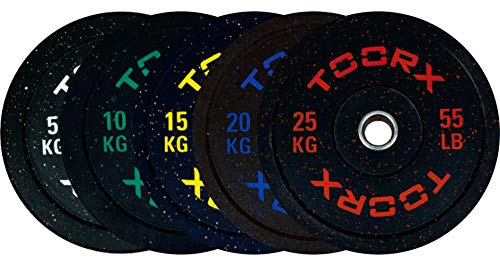 ✅💪 Ci sono 2 principali vantaggi nell’acquistare dei Dischi Bumper rispetto ai normali dischi in ghisa o altri metalli. 1- Sono più sicuri dei dischi in metallo tradizionali. I bumper plate possono essere tranquillamente lasciati cadere dall’alto, senza rischi di danneggiare il pavimento o la piattaforma di sollevamento, risultano quindi ideali per eseguire esercizi come il Clean & Jerk in quanto possono essere lasciati cadere in sicurezza se il loro peso non permette un esecuzione regolare.