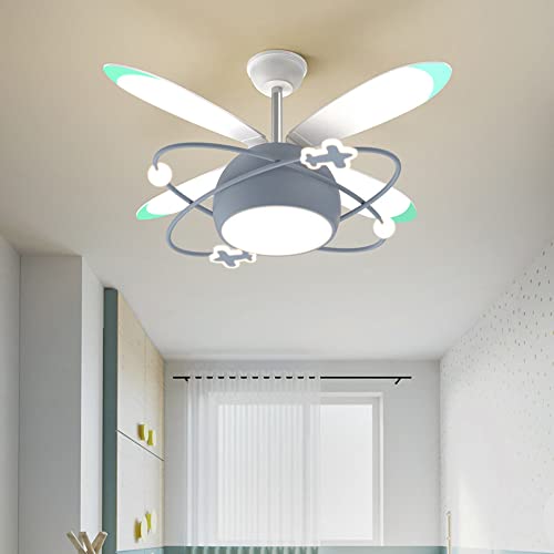 Lámpara de techo con ventilador integrado gris para solucionar el calor en dormitorios