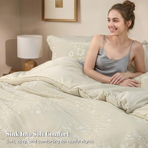 Image of PHF Cotton Jacquard Comforter Set King, Soft Breathable, Oak