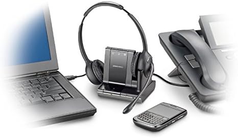 Plantronics Savi W720 connected to laptop, desk phone, and mobile phone