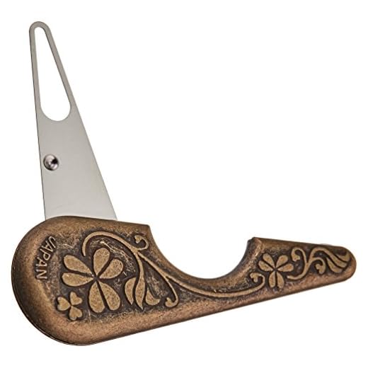 Clover Antique Yarn Threader-