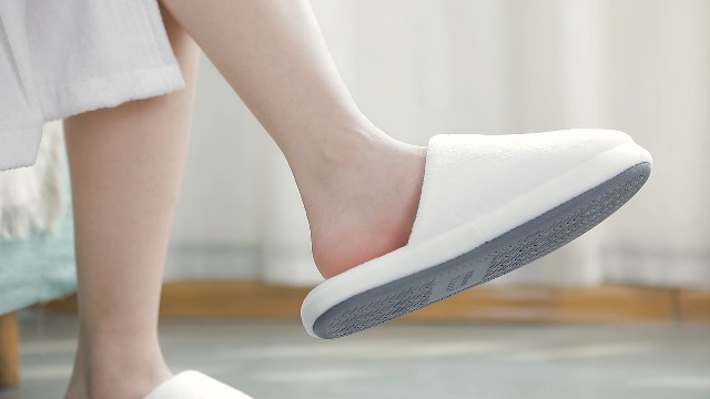 美品  SLIPPER サイズ8 26cm白レザービームス別注 41qB2tpR3NL.jpg