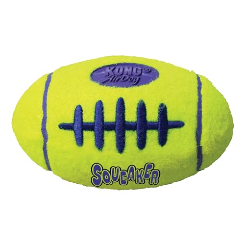 KONG – AirDog Football – Quietschendes, Federndes Apportierspielzeug aus Tennisballmaterial – Für Mittelgroße Hunde