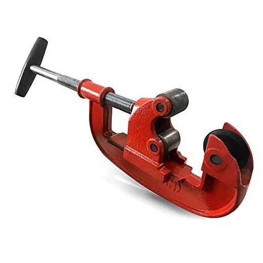 QWORK Professional Pipe Cutter Tool for 1-3" Pipes - Ideal for Plumbing, Automotive, and Construction Projects