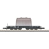 Fahrgestell des Wagens aus Metall.