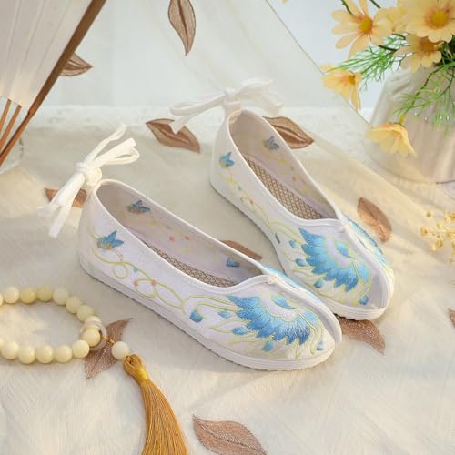 2025 Women's Chinese Style Exquisite Embroidered Shoes Elegant Cheongsam Hanfu Flat Shoes Casual Comfort Slip-on Walking Shoes Stage Performance Oriental Shoes3