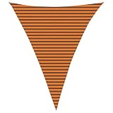 【Protection extérieure】 Cette voile d'ombrage modernise la protection dans les espaces extérieurs comme les terrasses et les jardins. Sa forme triangulaire élégante et son tissu résistant aux UV garantissent une durabilité tout au long de l'année. Elle offre une couverture fiable avec des mots-clés importants : protection UV, abri contre la pluie, et couverture de porche.
