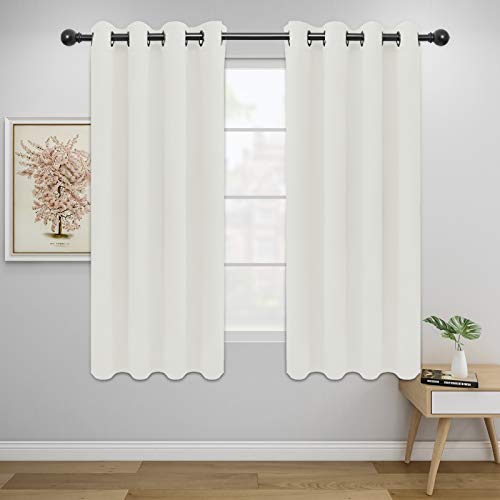 33-ivory-curtains-to-lighten-your-home