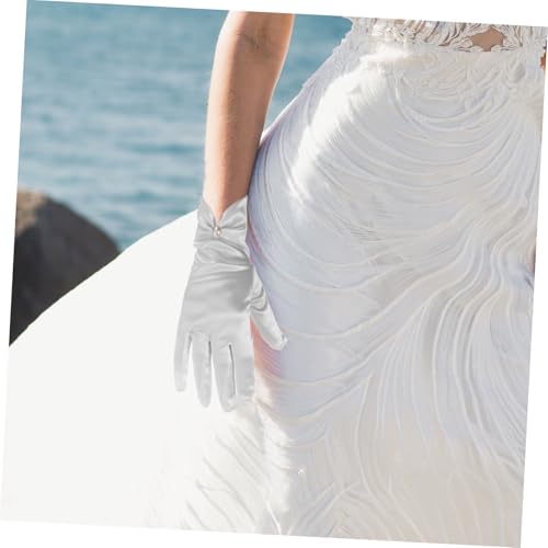 Homoyoyo Elegant Short Satin Wedding Gloves for Bride Vintage Style Bridal Gloves for Wedding Ceremony for Brides and Girls4