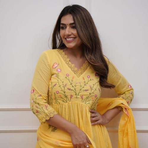 Image of KANCHAN TRADERS Women's Cotton Round Neck 3 /4 Sleeve Chikankari Embroidered Printed Kurta Palazzo with Dupatta Set