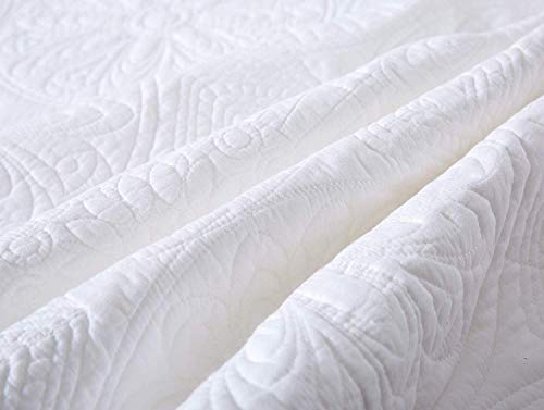 Soul & Lane Inner Circle 2-Piece Twin Bedding Set - Twin Comforter With 1 Pillow Sham: 100% Cotton Solid White Quilt, Lightweight Floral Pattern Textured Coverlet, Modern Summer Quilted Bedspread #TOP5