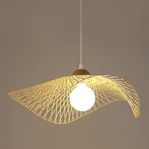 Suspension en osier de haute qualité : luminaire en rotin tressé et suspendu d'exception