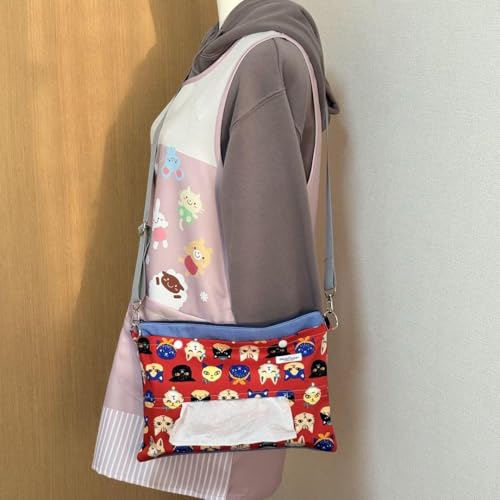 箱ティッシュが入るサコッシュ 保育士さん 介護さん 便利グッズ