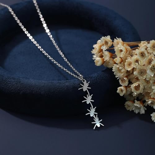 Collier araignée punk une idée cadeau originale pour femme