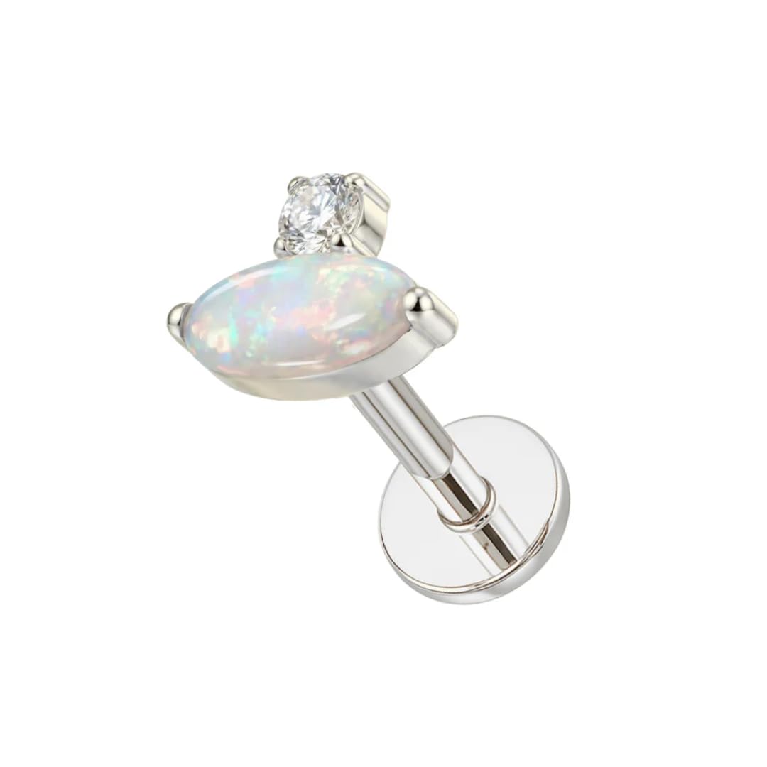 G23 Titan gewindelose flache Rückseite Ohrstecker für Frauen - ovaler Opal & Zirkonia CZ Knorpel Tragus Helix Labret Piercing Schmuck, hypoallergen, Sterlingsilber plattiert Push-In Körperschmuck