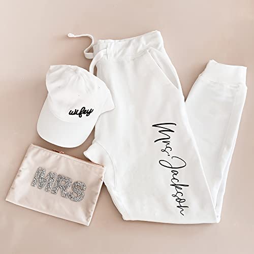 Mrs Makeup Velvet Bag | Bride Cosmetic Pouch Sparkle Letter Mrs| Bridal Shower Gift Idea #TOP4
