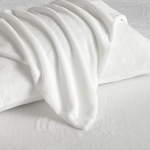 HYPREST Flannel Sheets King, Deep Pocket King Sheets fits Mattress Up to 24" Inches,250 GSM Velvet Plush Fleece Warm No Slip Bed Sheet Sets White