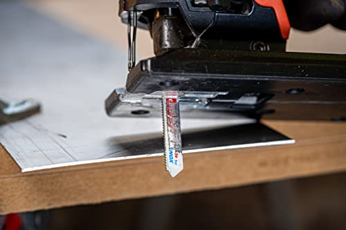 Starrett Metall-Stichsägeblätter - 2er-Pack CTU218-2 Hartmetall-Schneidmessersatz mit einheitlichem Schaft - Kompatibel mit Bosch Dewalt Hitachi Festool Milwaukee