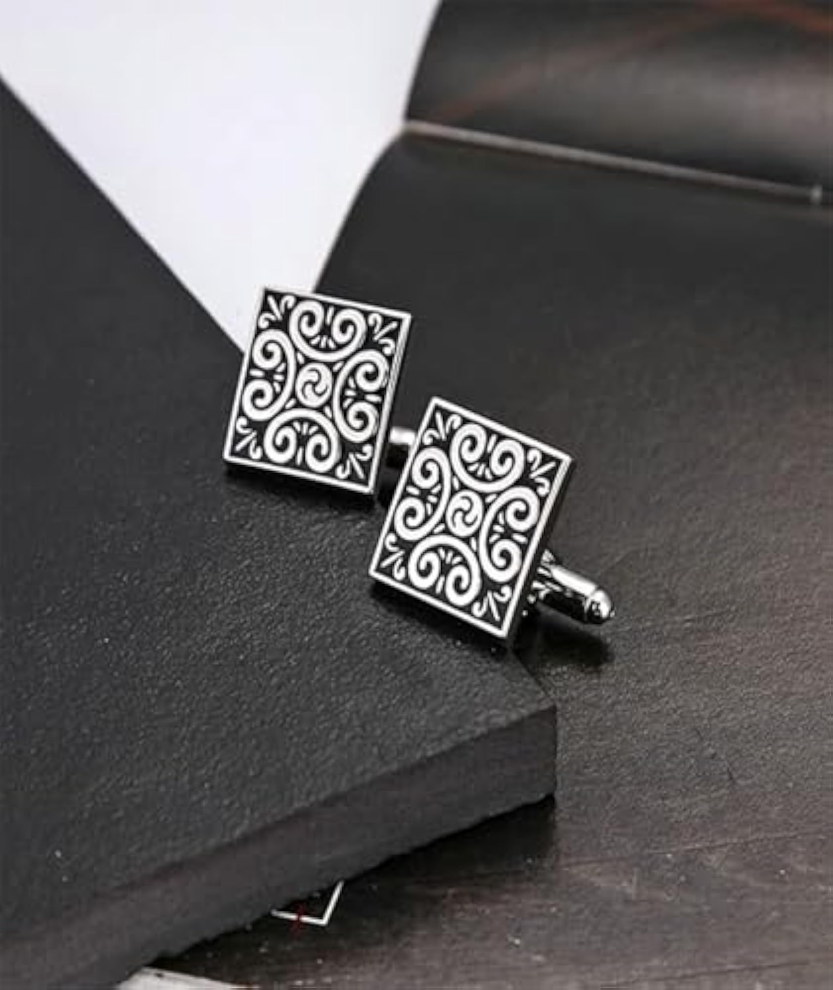 Men's Square Roman Pattern Cuff Links Set for Formal Wear