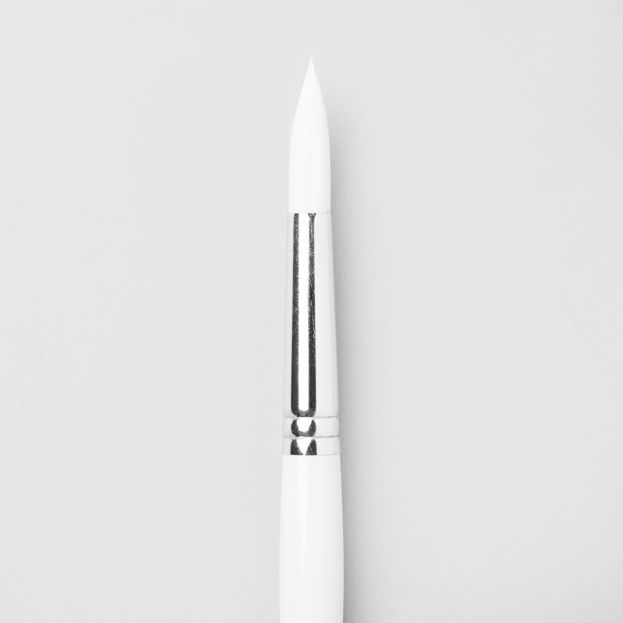 Pro Arte Series 31 Polar Round Tip Brush No 12 - Made In England