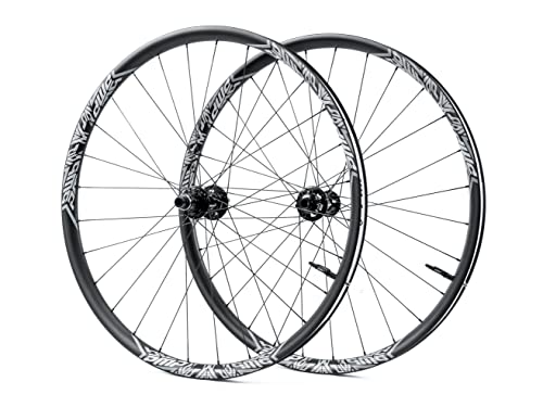PMP Nitro Carbon | Ruedas MTB Carbono 29', para Cross Country. Bujes PMP Nitro; Radios Doble Espesor; Ancho Interno 25 mm; Peso 1320 g. Color Personalizable.
