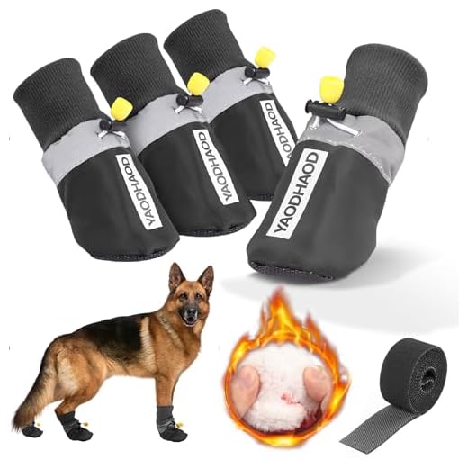 YAODHAOD Dog Snow Boots Breathable Socks，Dog Shoes Fleece Snow Booties for Medium to Large Dogs，with Reflective Straps Anti-Slip Sole，Dog Boots & Paw Protectors for Indoor (Black, Small)