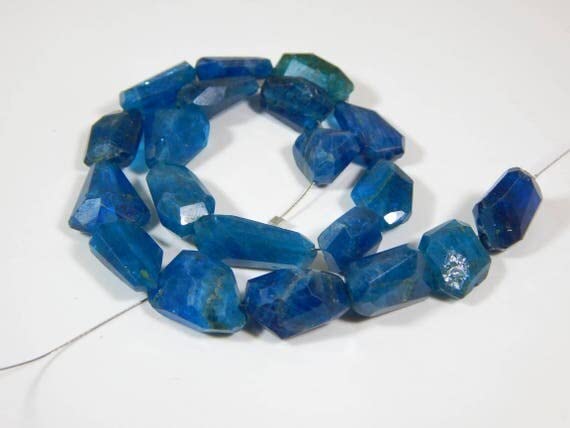 Agate mousse verte en perles pour créer des bijoux bohèmes et colliers d'inspiration nature