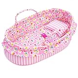Transporteur portable et pratique : le berceau Cozy Dreams Doll est l'endroit parfait pour les poupées pour dormir ou faire une sieste. Dotée de poignées rembourrées, votre petite fille peut facilement emmener son compagnon préféré en déplacement