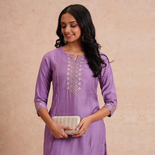 Image of KAMI KUBI Straight fit Kurta in Art Silk Fabric with Shaded Embroidery on The A Zone and Sleeve.