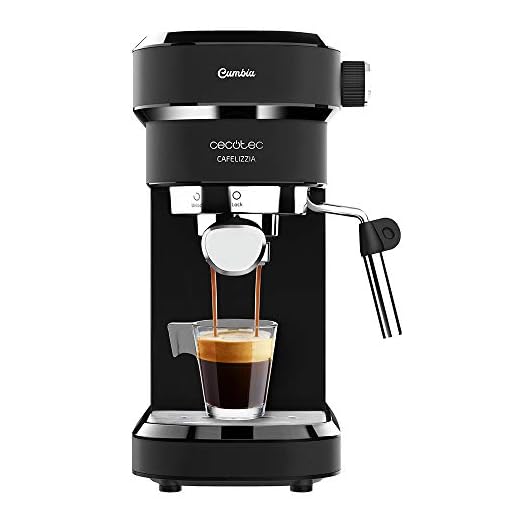 Cecotec cafetera Espresso Cafelizzia 790 Black para espressos y Cappuccino. Sistema de rápido Calentamiento, 20 Bares, Modo Auto para 1 y 2 cafés, vaporizador orientable,depósito 1,2 litros