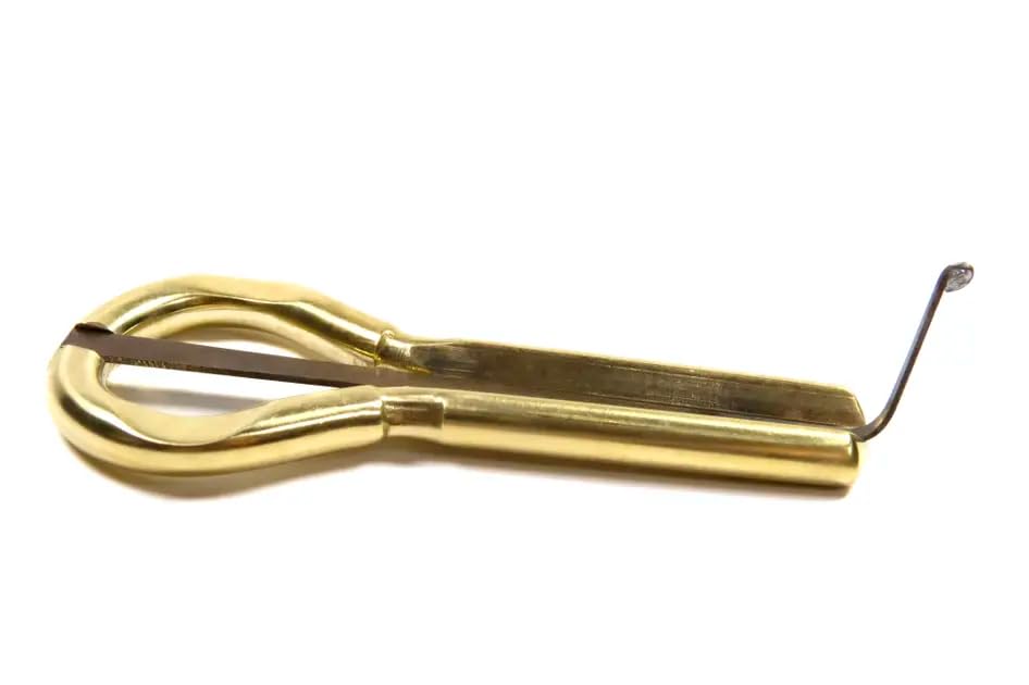 Play Toy Jеw's Harp Instrumеnt with Саse Мouth Weighted Reed with Сеdar Wooden Саsе